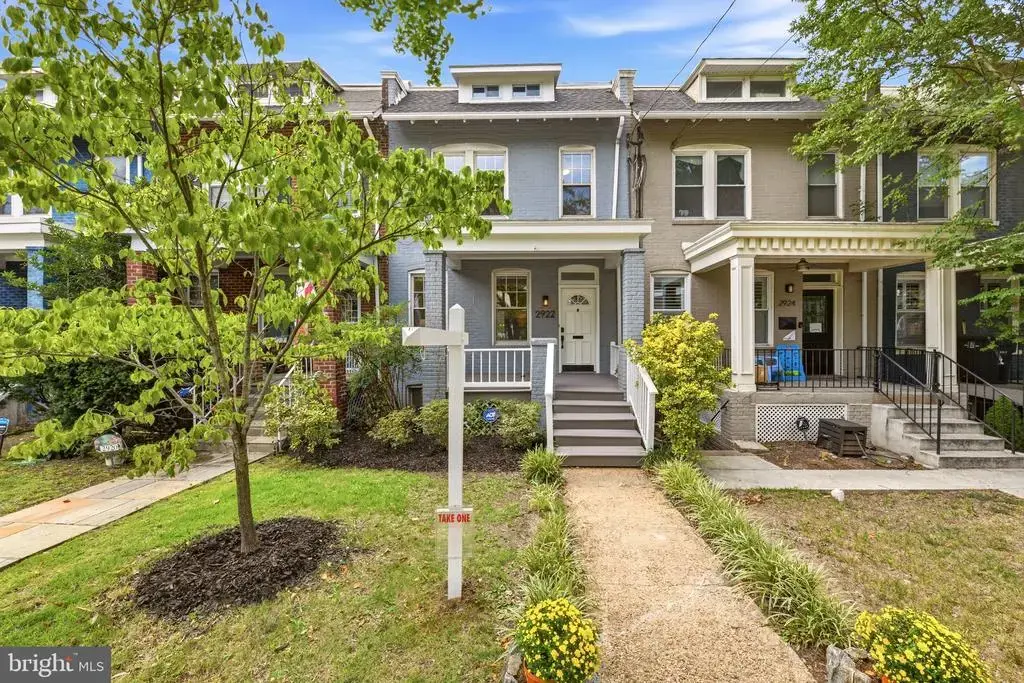 2922 12th St Ne, WASHINGTON
