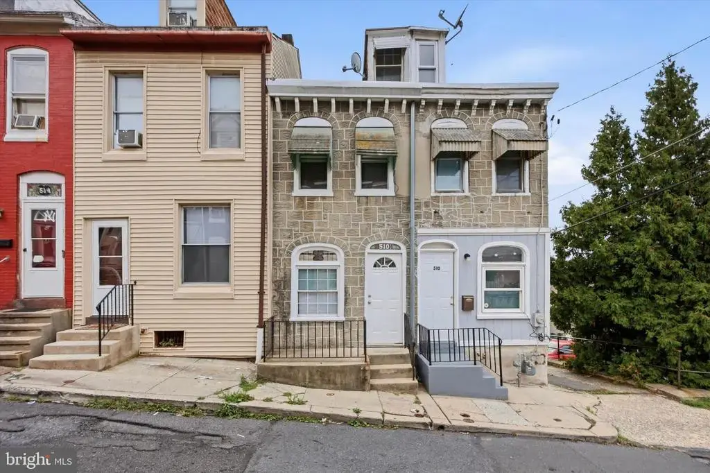 510-a Maple St, READING