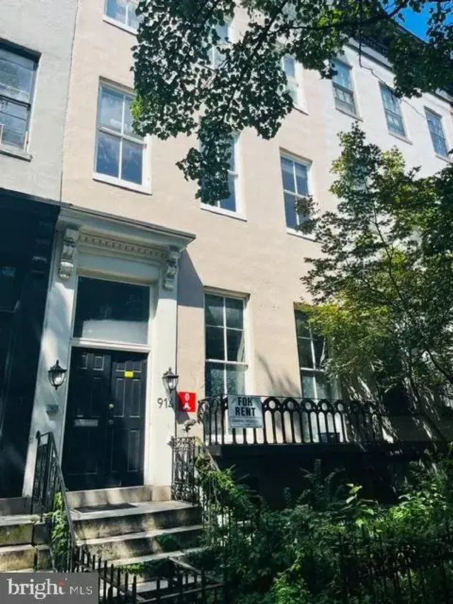 914 Saint Paul St #2f, Baltimore