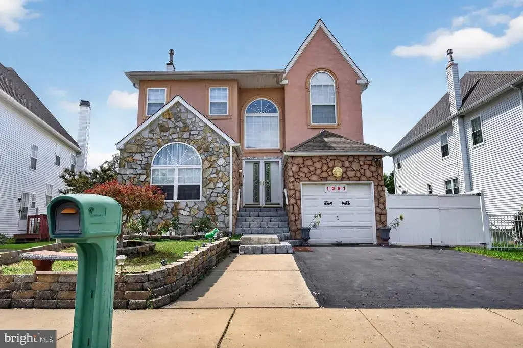 1251 Serota Pl, PHILADELPHIA