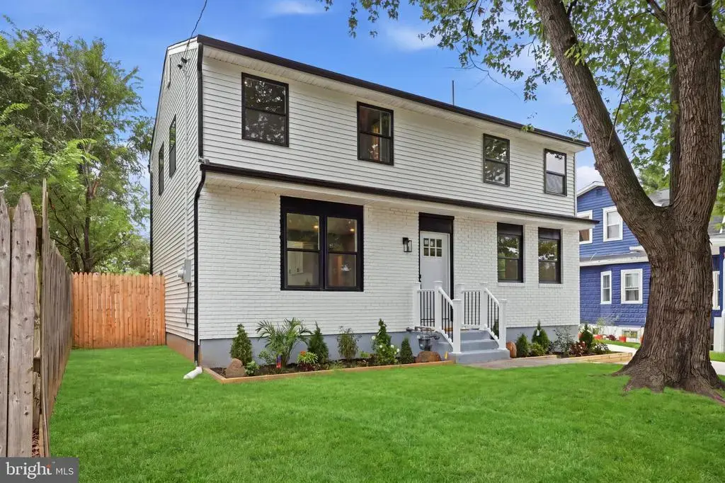 8315 Stockton Ave, PENNSAUKEN