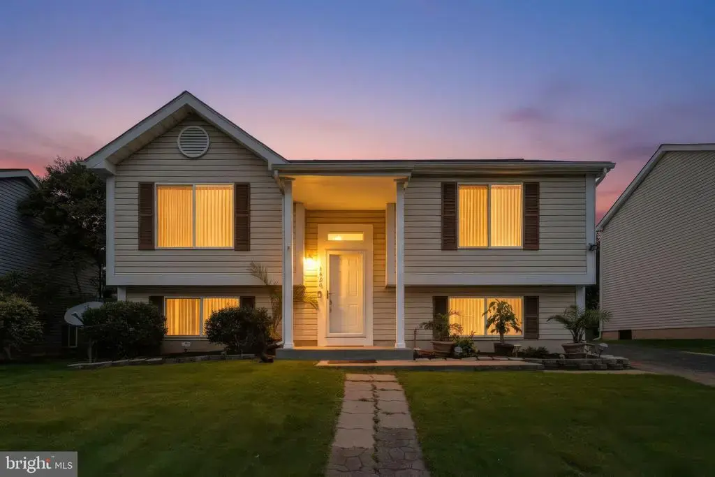 1424 Boulder Ln, HANOVER