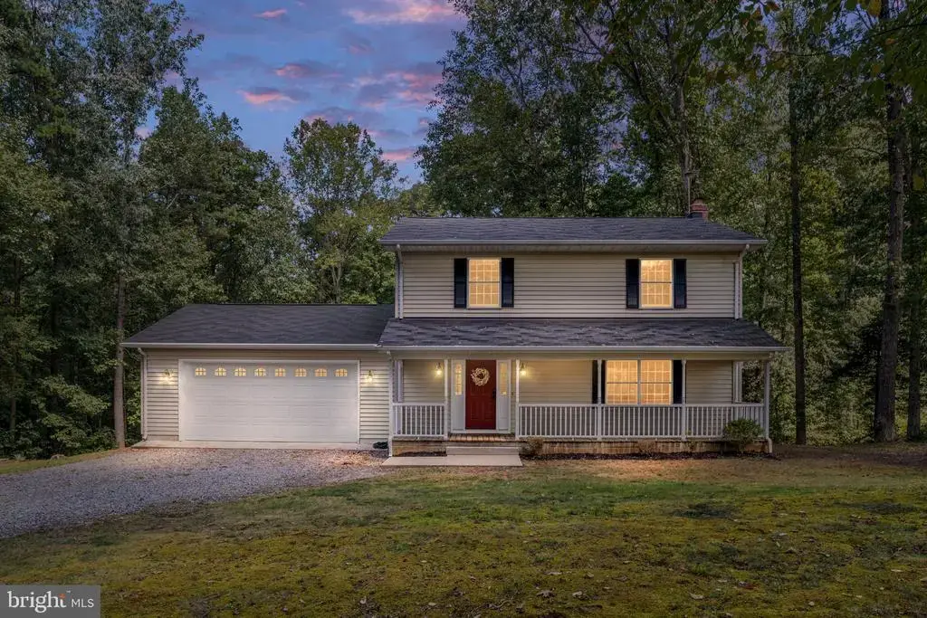 14377 Farmer Dr, WOODFORD