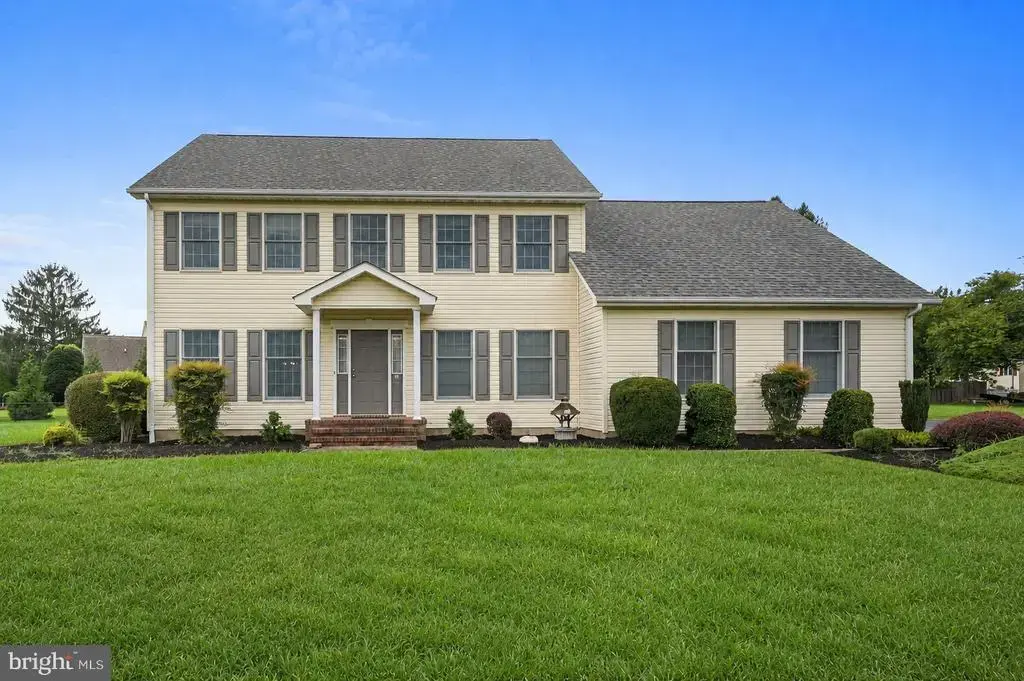 22 Dimondi Ct, DOVER