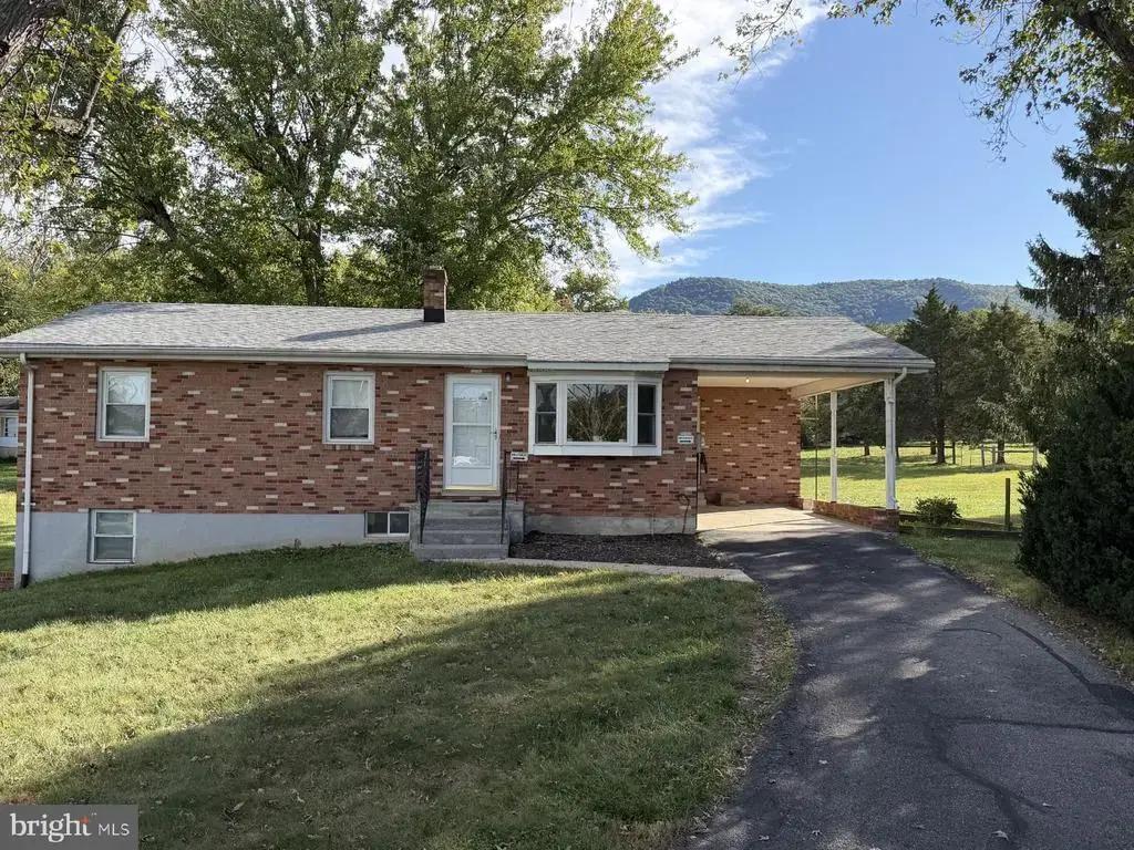 5973 Strasburg Rd, STRASBURG