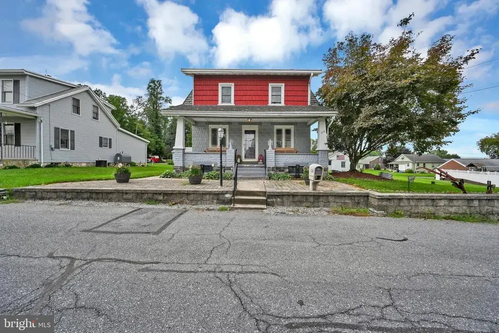 314 Lindbergh Ave, BLANDON