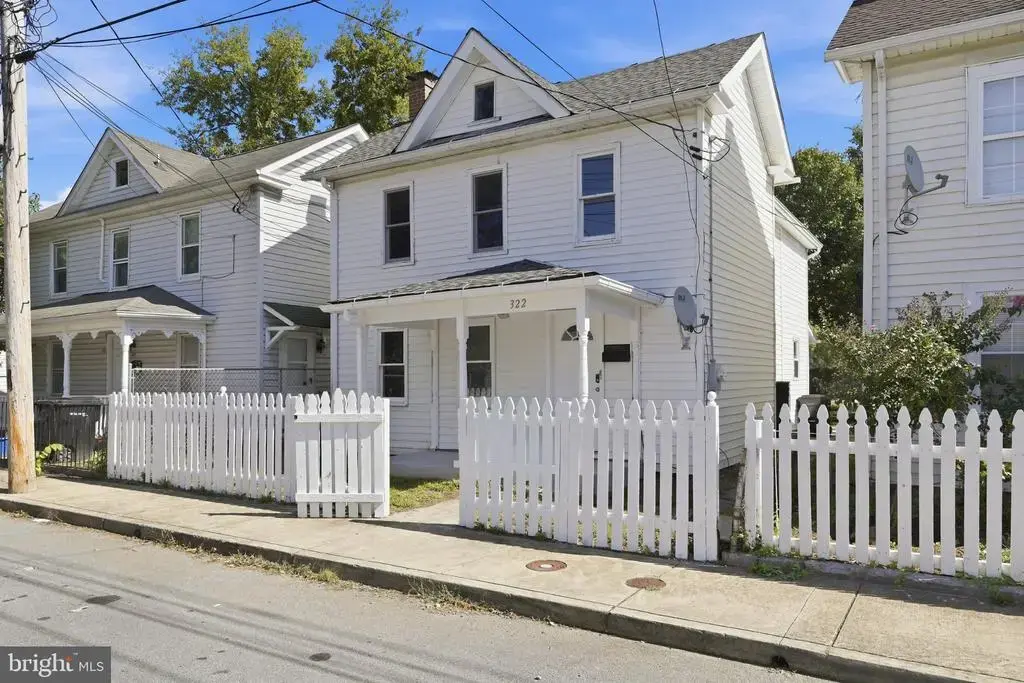 322 Highland Ave, WINCHESTER