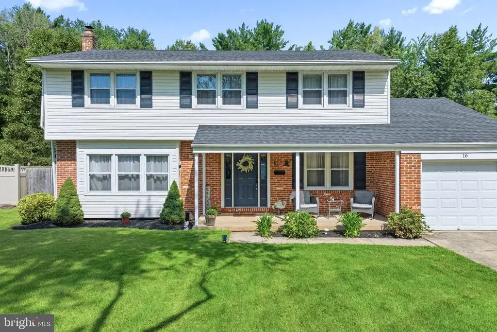 16 Biscayne Blvd, WEST DEPTFORD TWP