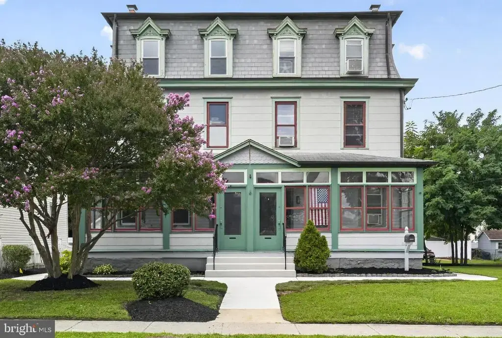 305-307 Leconey Ave, PALMYRA