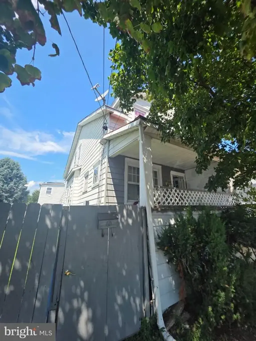 572--574 Emmett Ave, TRENTON