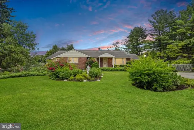 2084 Dutton Mill Rd, Newtown Square