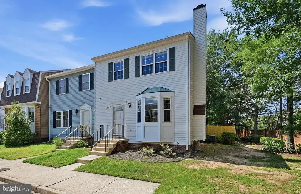 6991 Adonis Ct, ALEXANDRIA