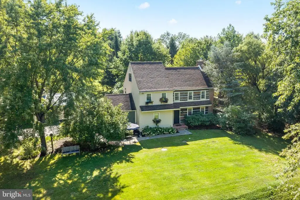 2 Ebelhare Rd, POTTSTOWN