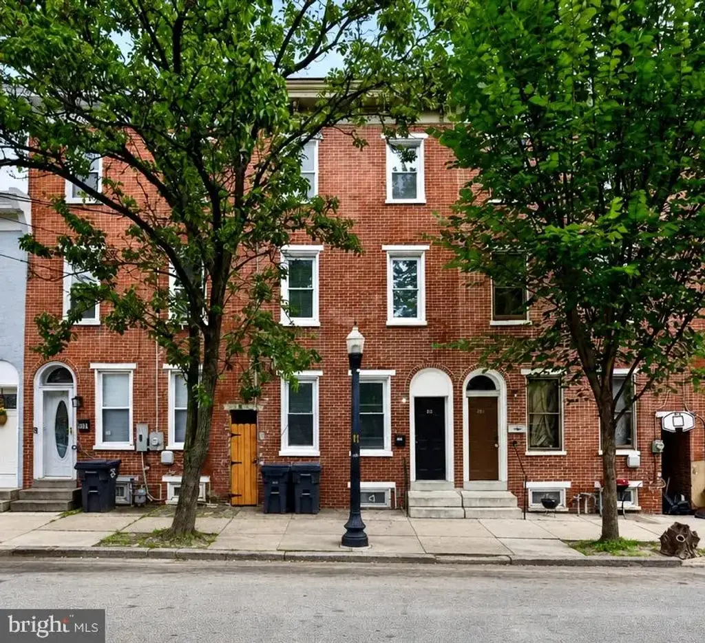 812 N Monroe St, WILMINGTON