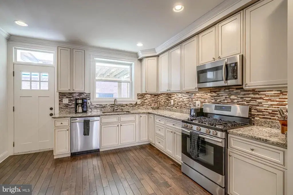 631 S Eaton St, BALTIMORE
