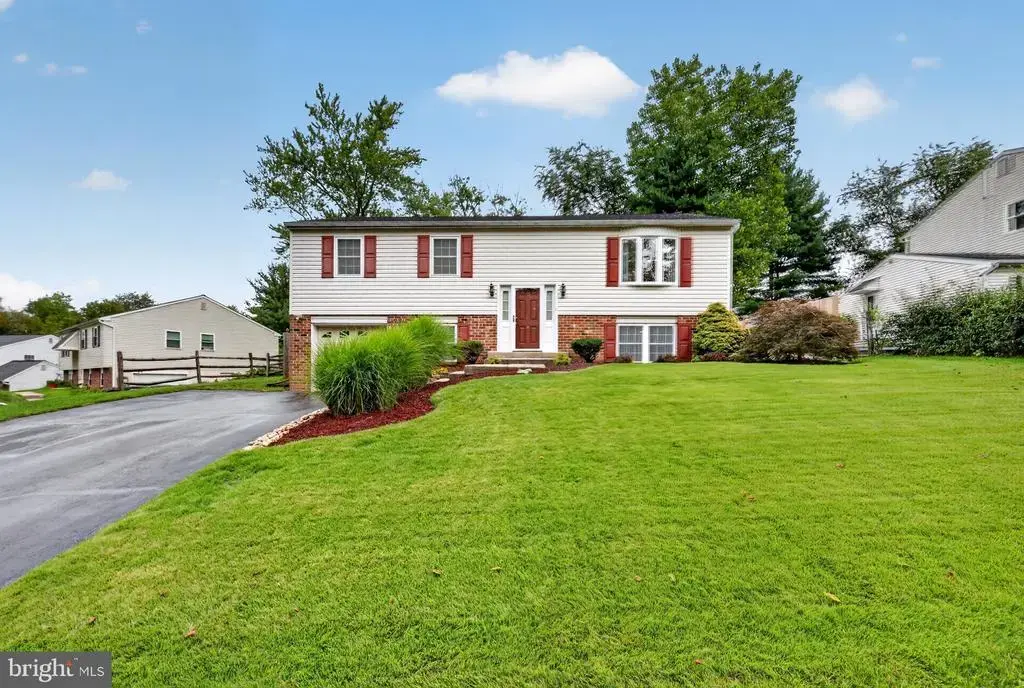 922 Mennonite Rd, ROYERSFORD
