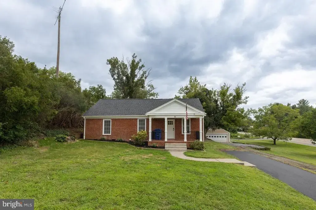 91 Grace St, GROTTOES