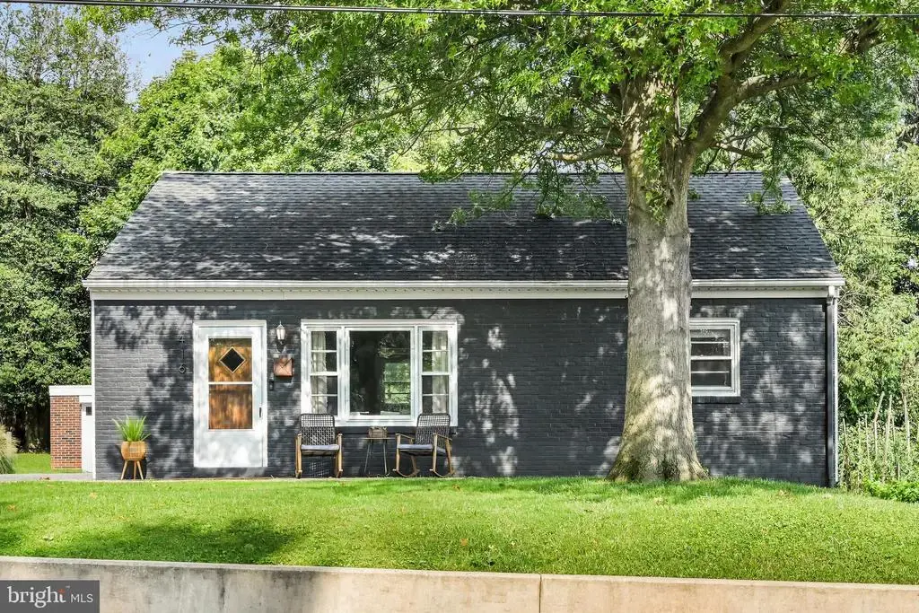 416 N Prince St, MILLERSVILLE