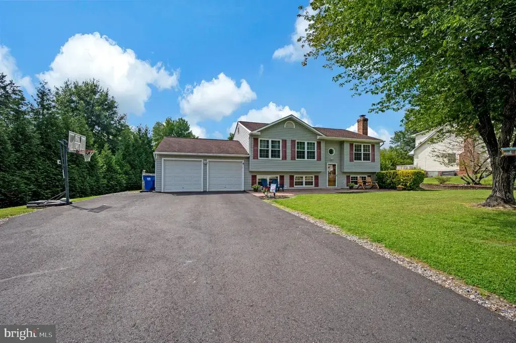7014 Kenny Ln, FREDERICKSBURG