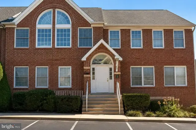 9675 Main St #d, Fairfax