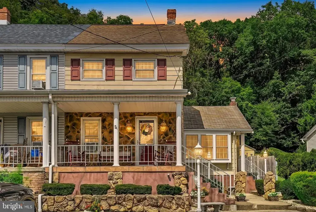 2156 Main St, POTTSVILLE