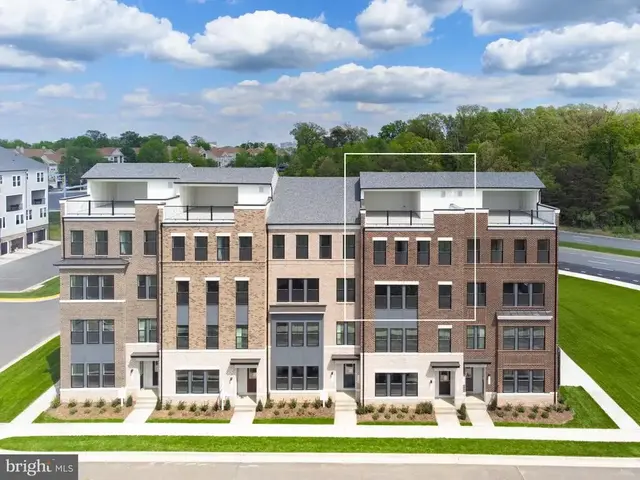 13704 Aviation Place, Herndon