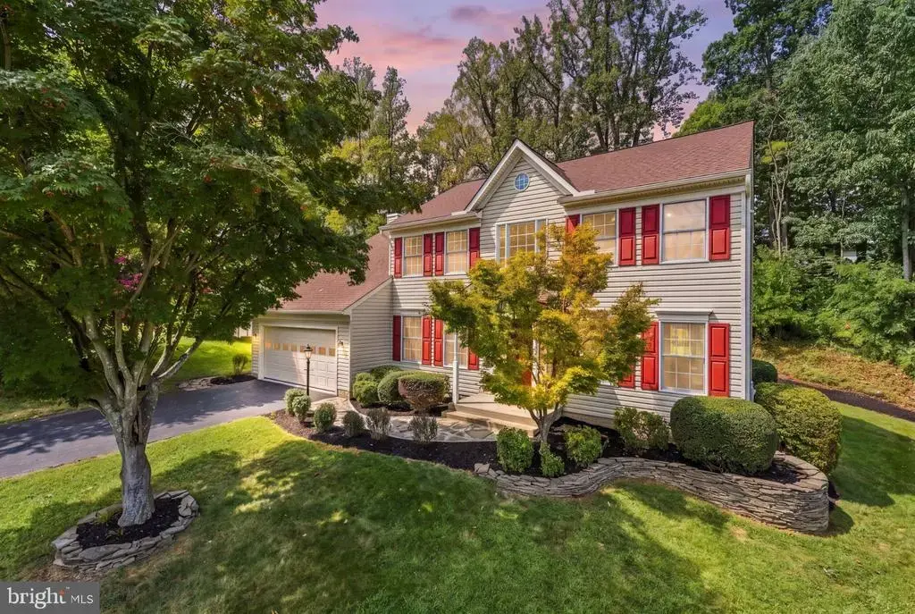 2038 Hanson Ln, WOODBRIDGE