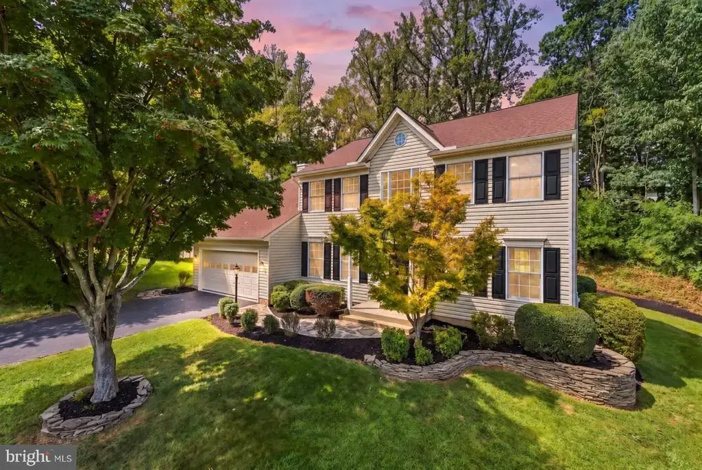 2038 Hanson Ln, WOODBRIDGE