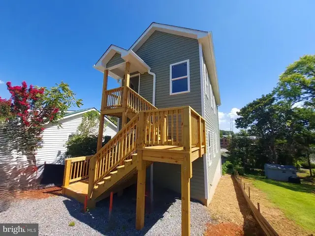307 Belleview Ave, Orange