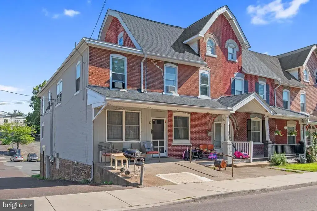 10 Hillside Ave, SOUDERTON