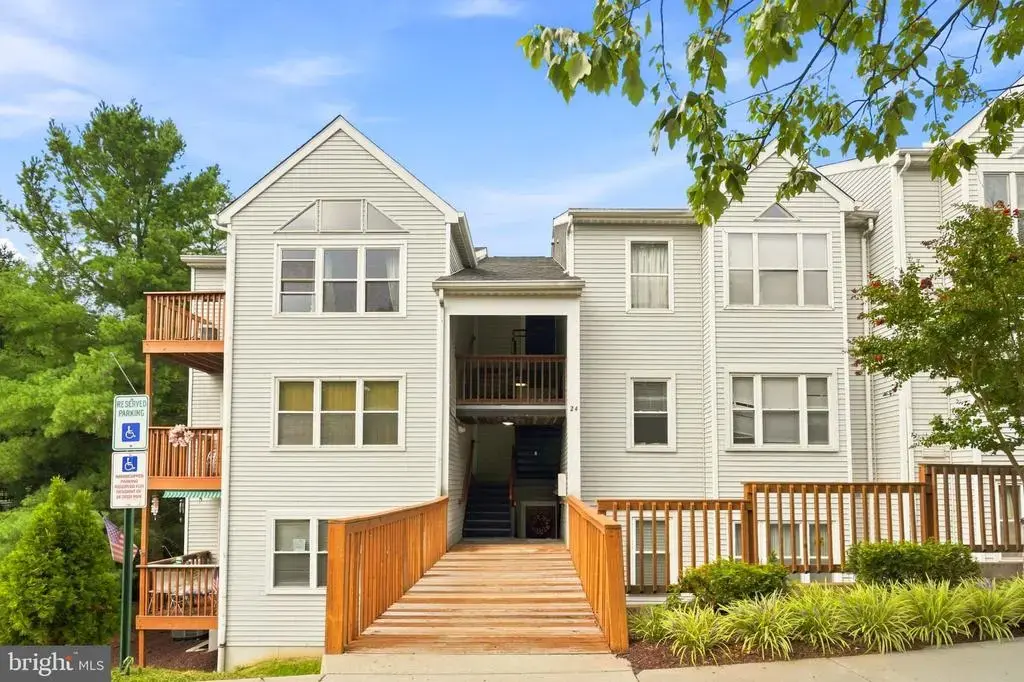 24 Deer Run Ct #606, BALTIMORE