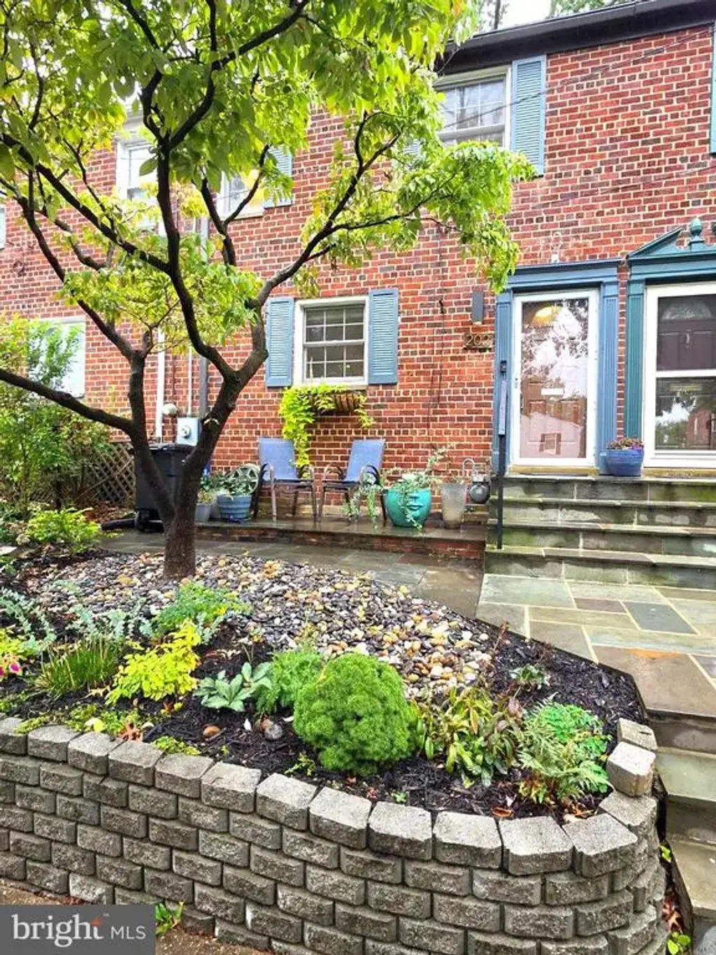 202 Gentry Ave, ALEXANDRIA