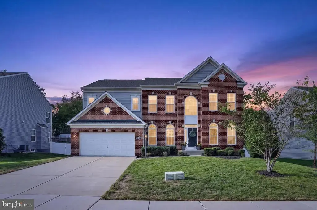 6004 Hunt Weber Dr, CLINTON