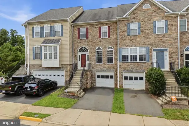 899 Stonefield Sq Ne, Leesburg