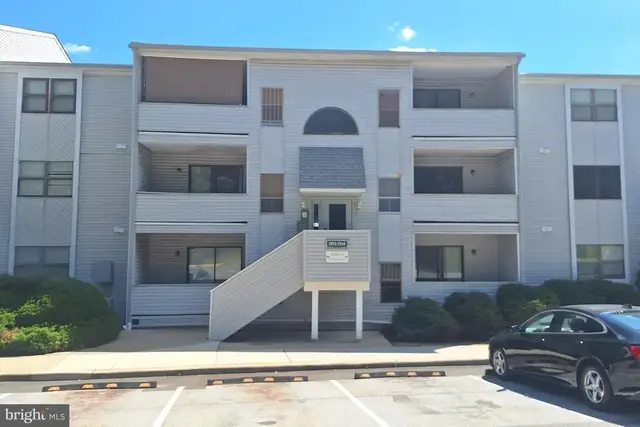 1121 Governor Cir, Wilmington
