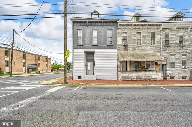 500 N 10th St, Reading