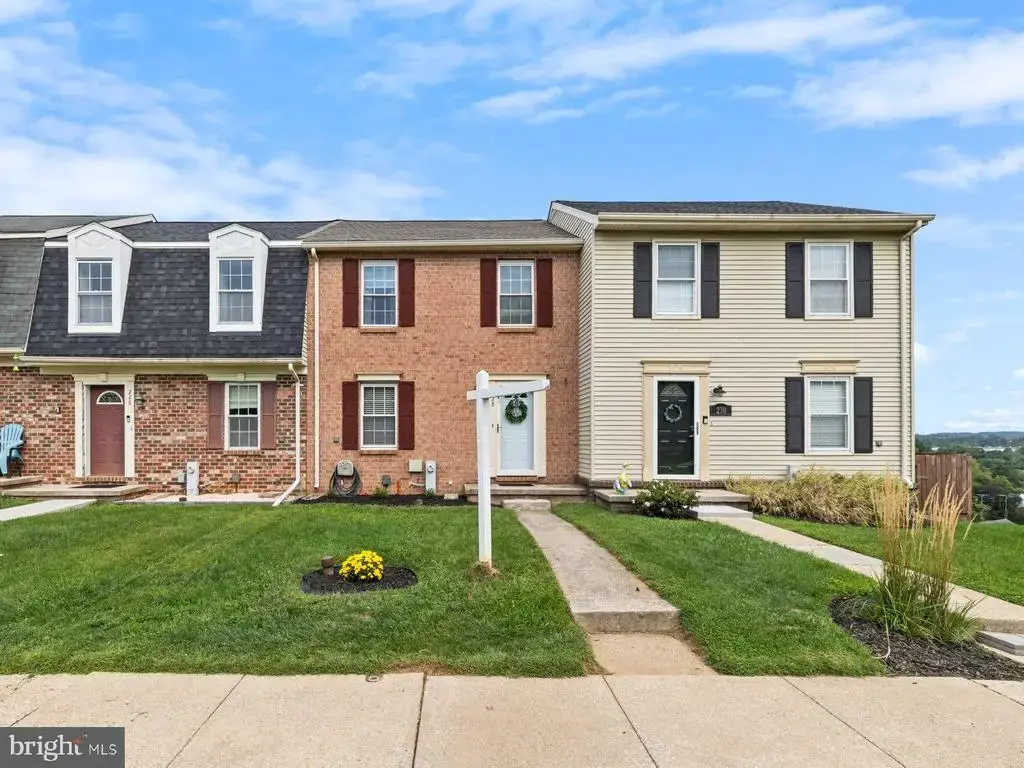 228 Alymer Ct, WESTMINSTER