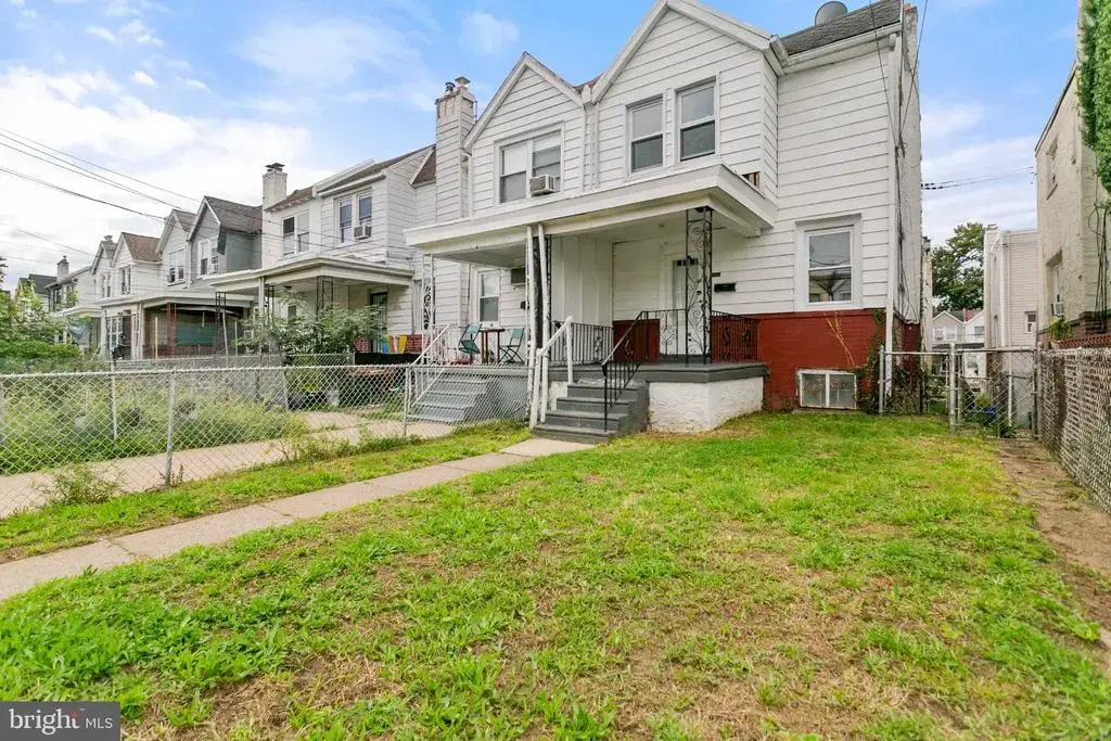 7038 Clover Ln, UPPER DARBY
