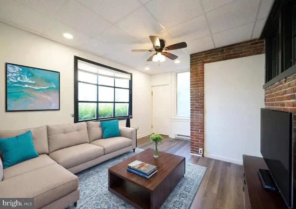 402 N Church St #2, WEST CHESTER