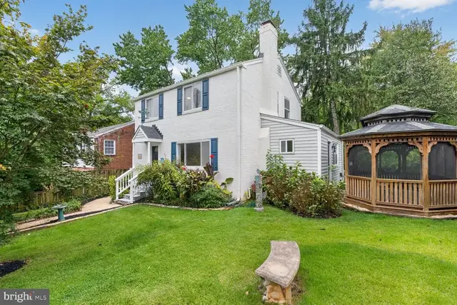 9612 Dilston Rd, Silver Spring