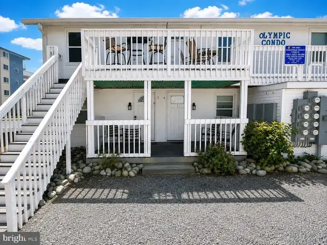 13 40th St #4, Ocean City
