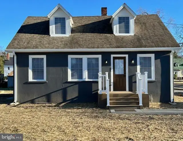 235 Main St, Port Royal