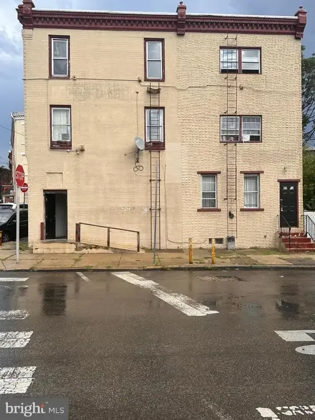 3509-11 N American St, Philadelphia