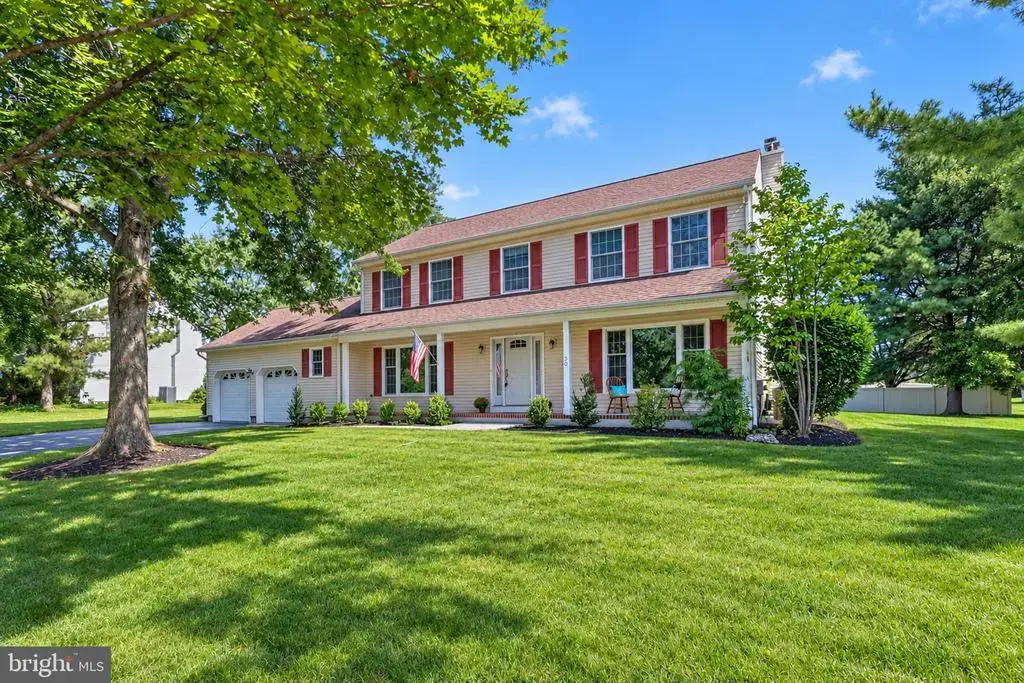 20 Nassau Dr, LAWRENCEVILLE