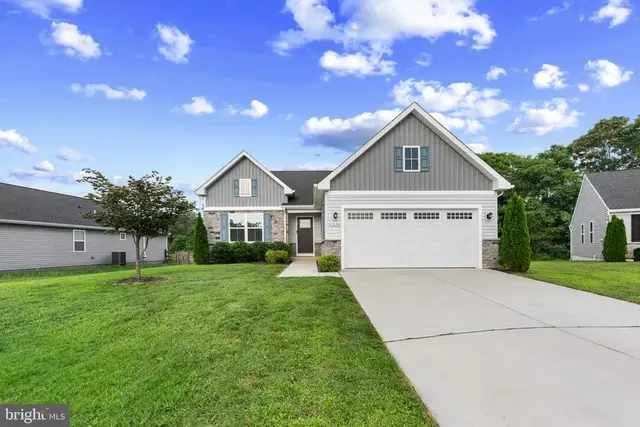 11323 Shamrock Ln, King George