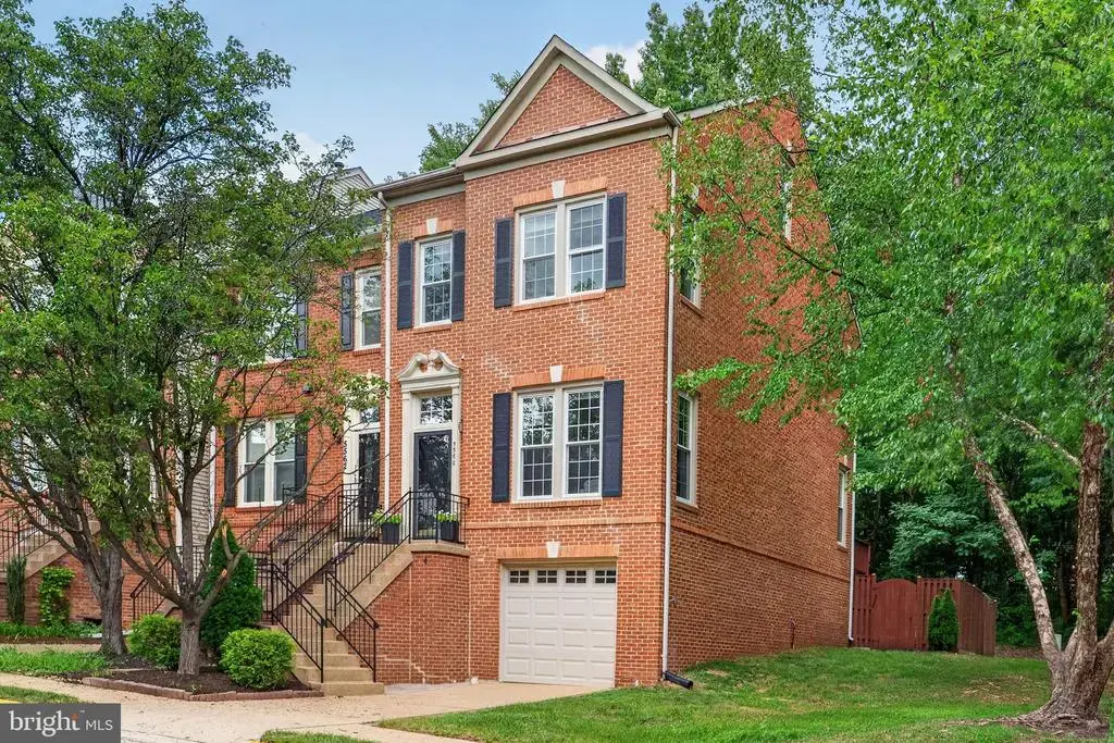 5560 Jowett Ct, ALEXANDRIA