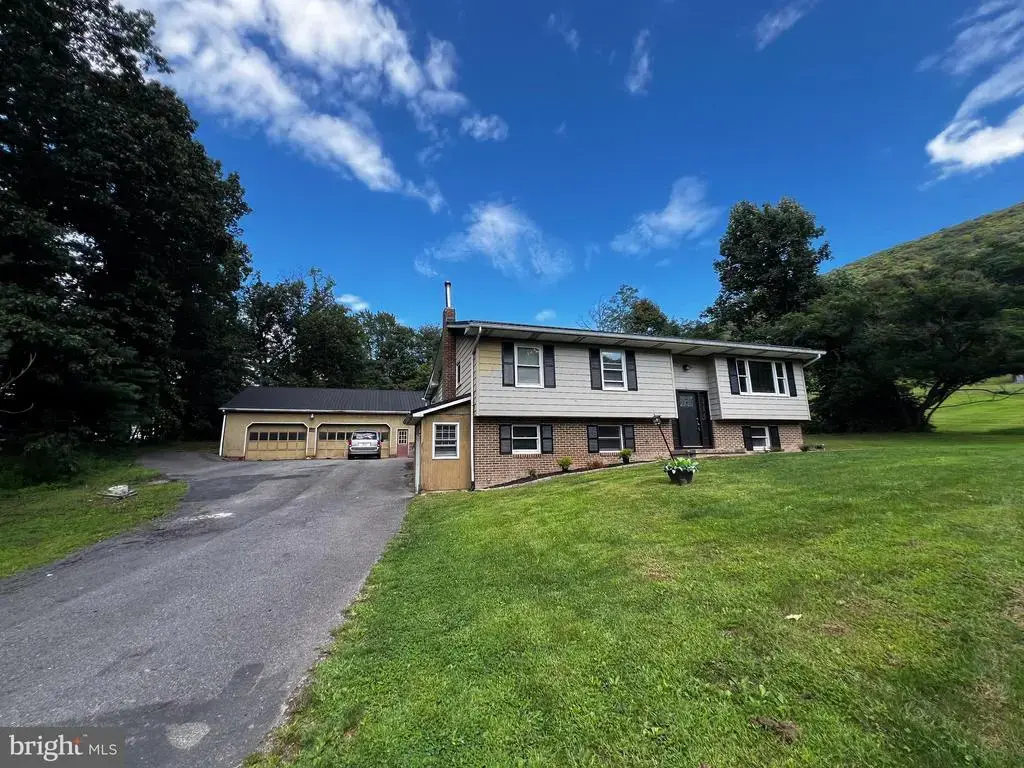 173 Bossinger Rd, LEWISTOWN