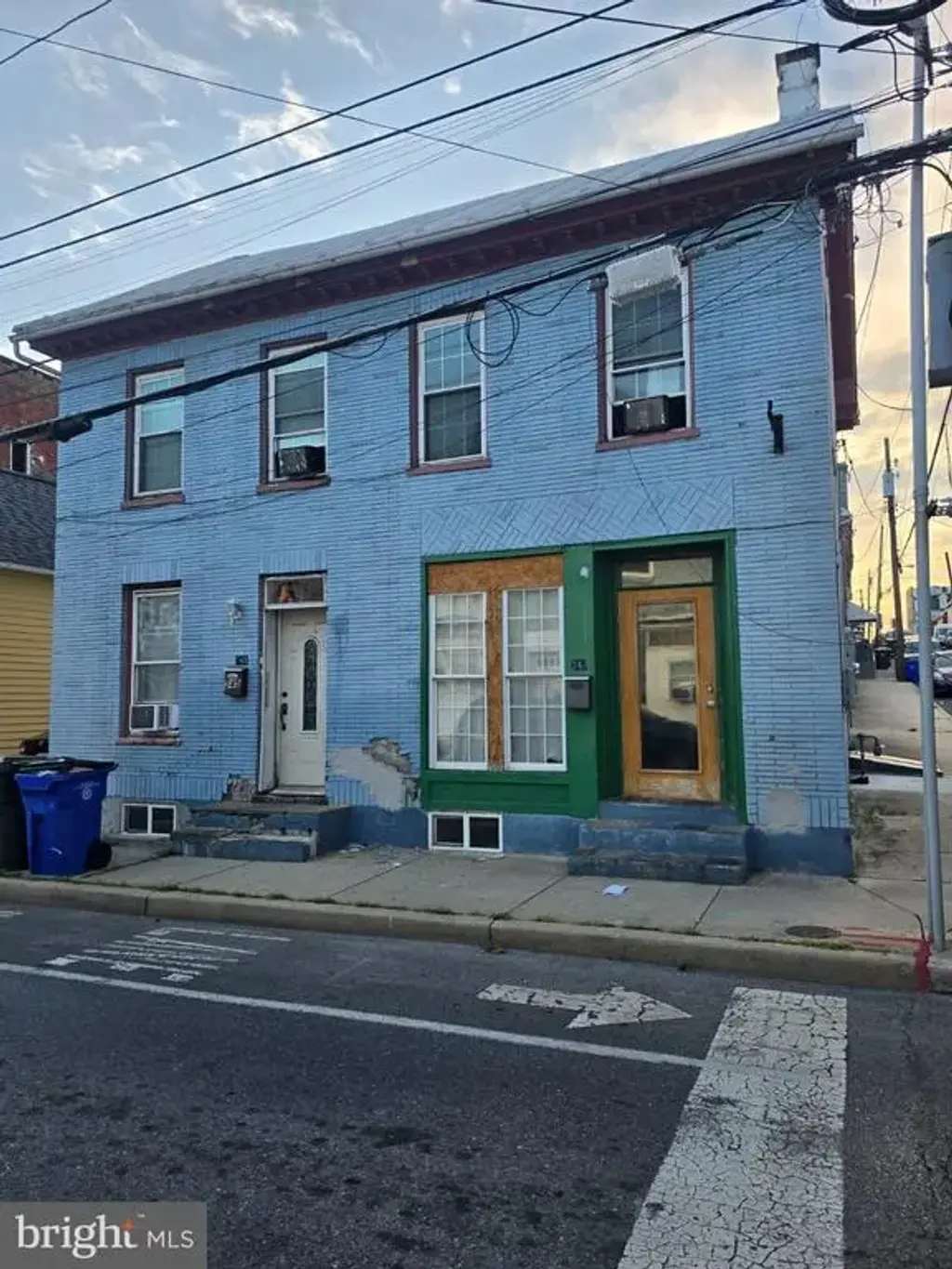245-247 N Locust St N, HAGERSTOWN