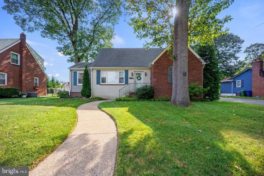 723 Filbert St, PALMYRA