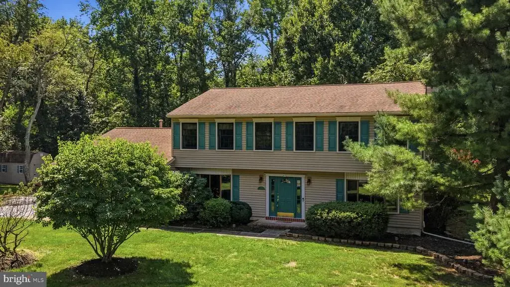 15 Wayne Way, EAST WINDSOR